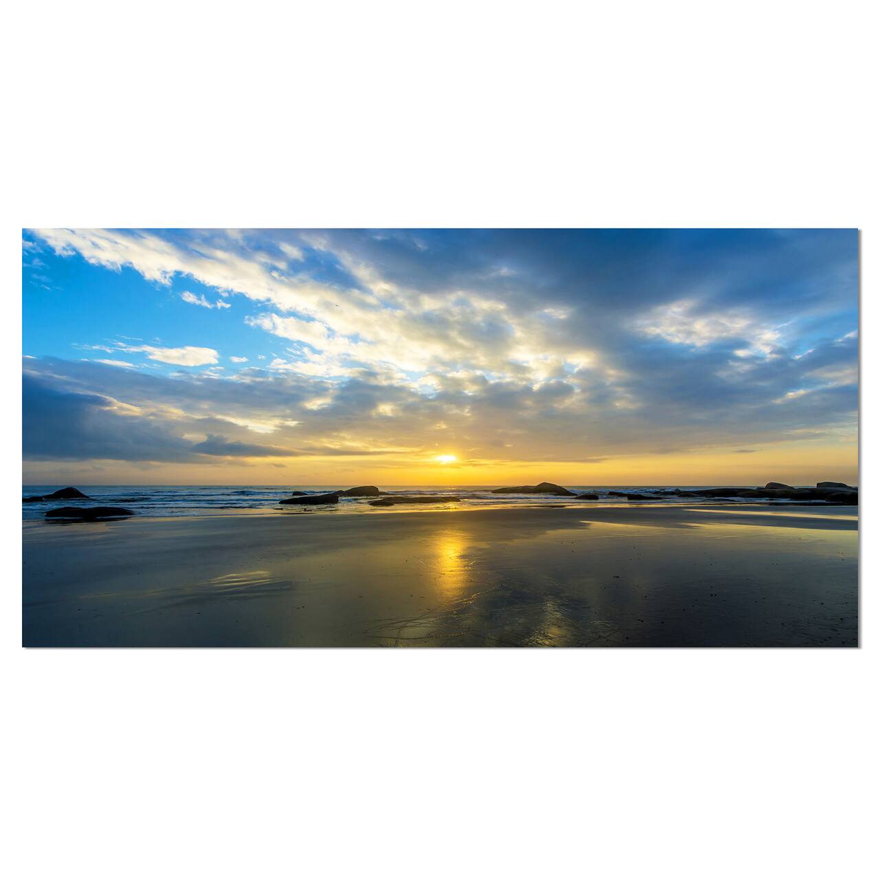 Designart - Beautiful Sunrise and Seashore - Large Seashore Canvas Wall Art